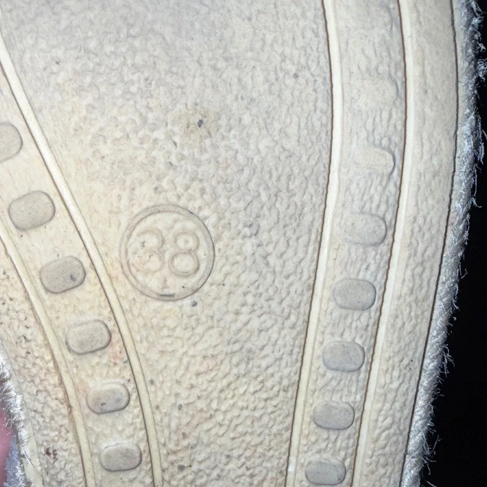 Verbenas excellent shoe